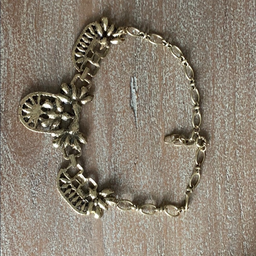 Statement Necklace - Picture 3 of 4